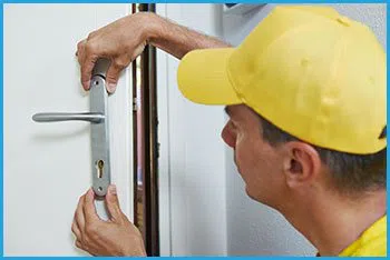 Lock Locksmith Services Redmond, WA 425-749-3863 - 4-professional-locksmith